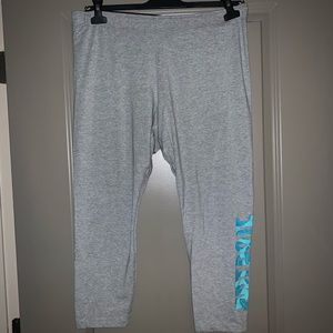 NWOT Nike leggings